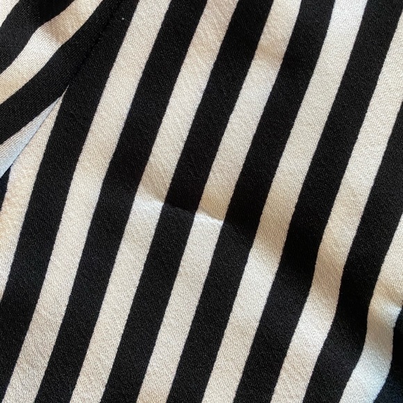 High Waisted Stripes Wide Leg Pants Size: One Size - Picture 4 of 6